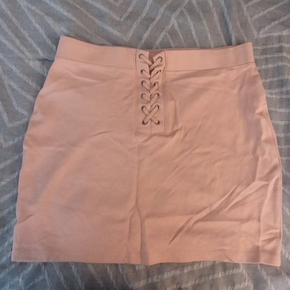 Forever 21 Dresses & Skirts - Forever 21 Mini Skirt
